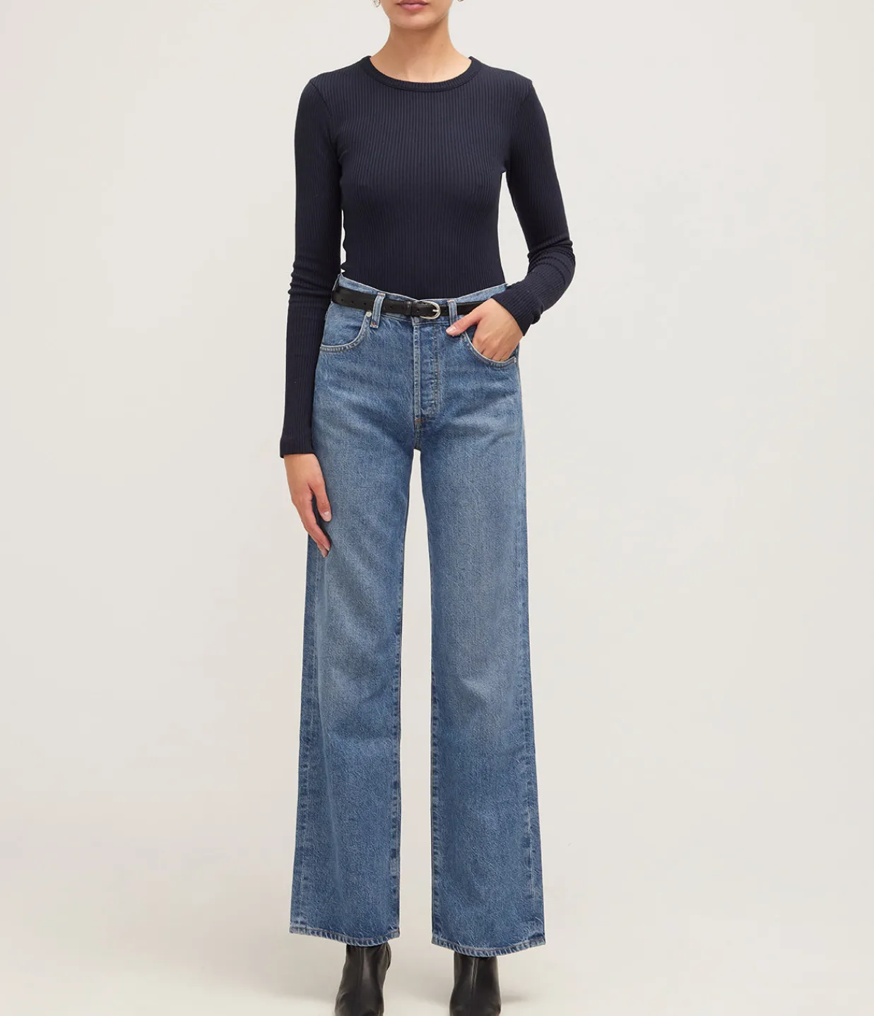 Citizens of Humanity Bina Long Sleeve Crewneck in Navy Cheap
