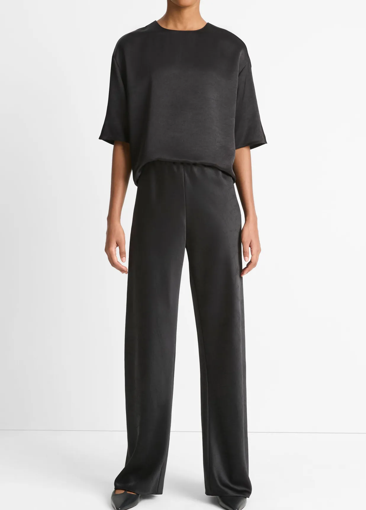 Vince Fluid Satin Short Sleeve Blouse in Black Store