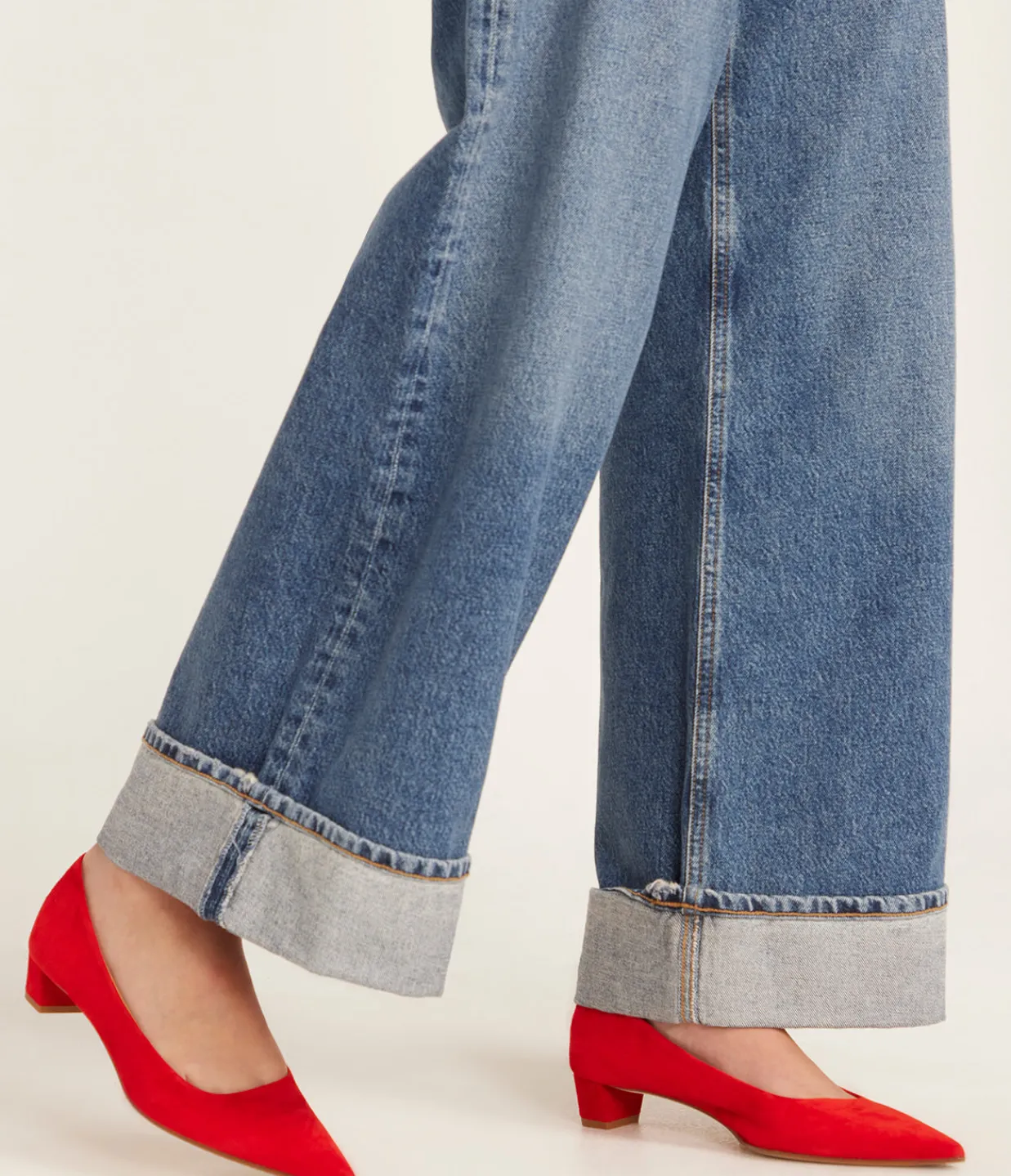 Aeyde Judi Suede Pump in Red Outlet