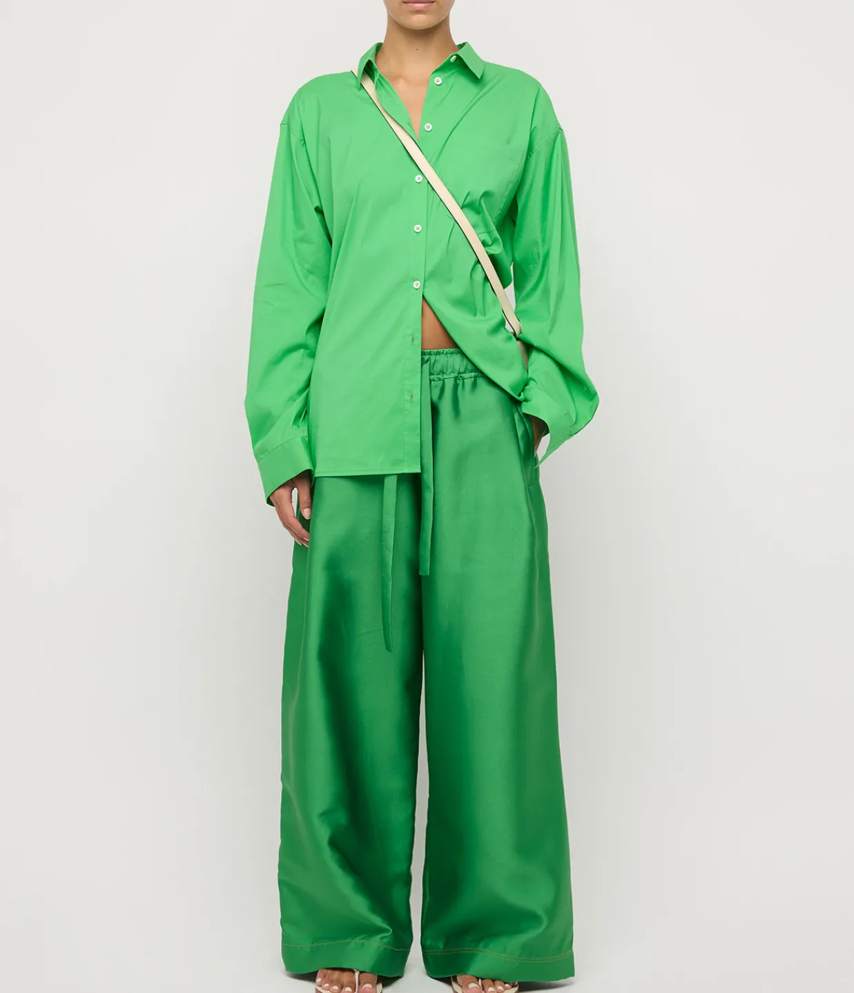 Lee Mathews LM Classic LS Shirt in Bottle Green Hot