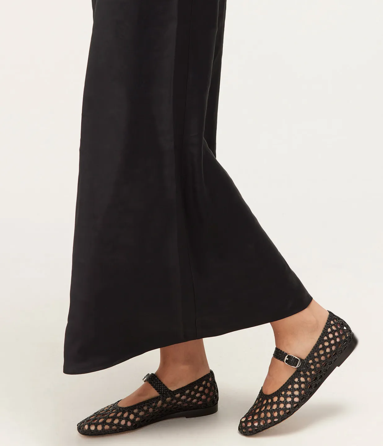 Le Monde Beryl Mary Jane Woven Flat in Black Shop