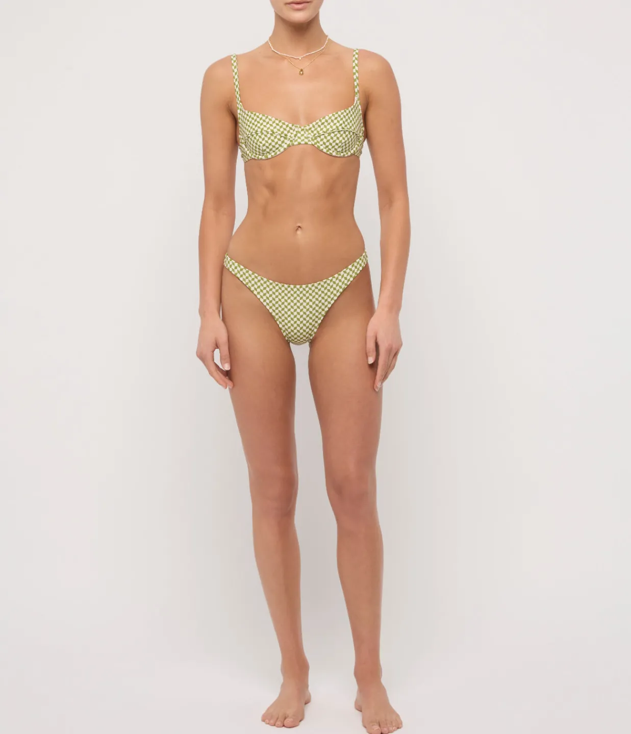 Peony Staple Pant in Verde Fashion