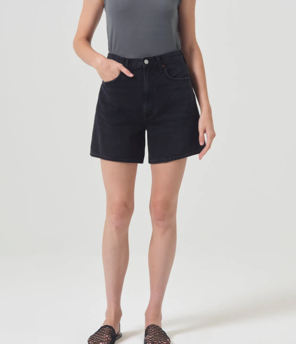 Agolde Stella Short in Bat Cheap