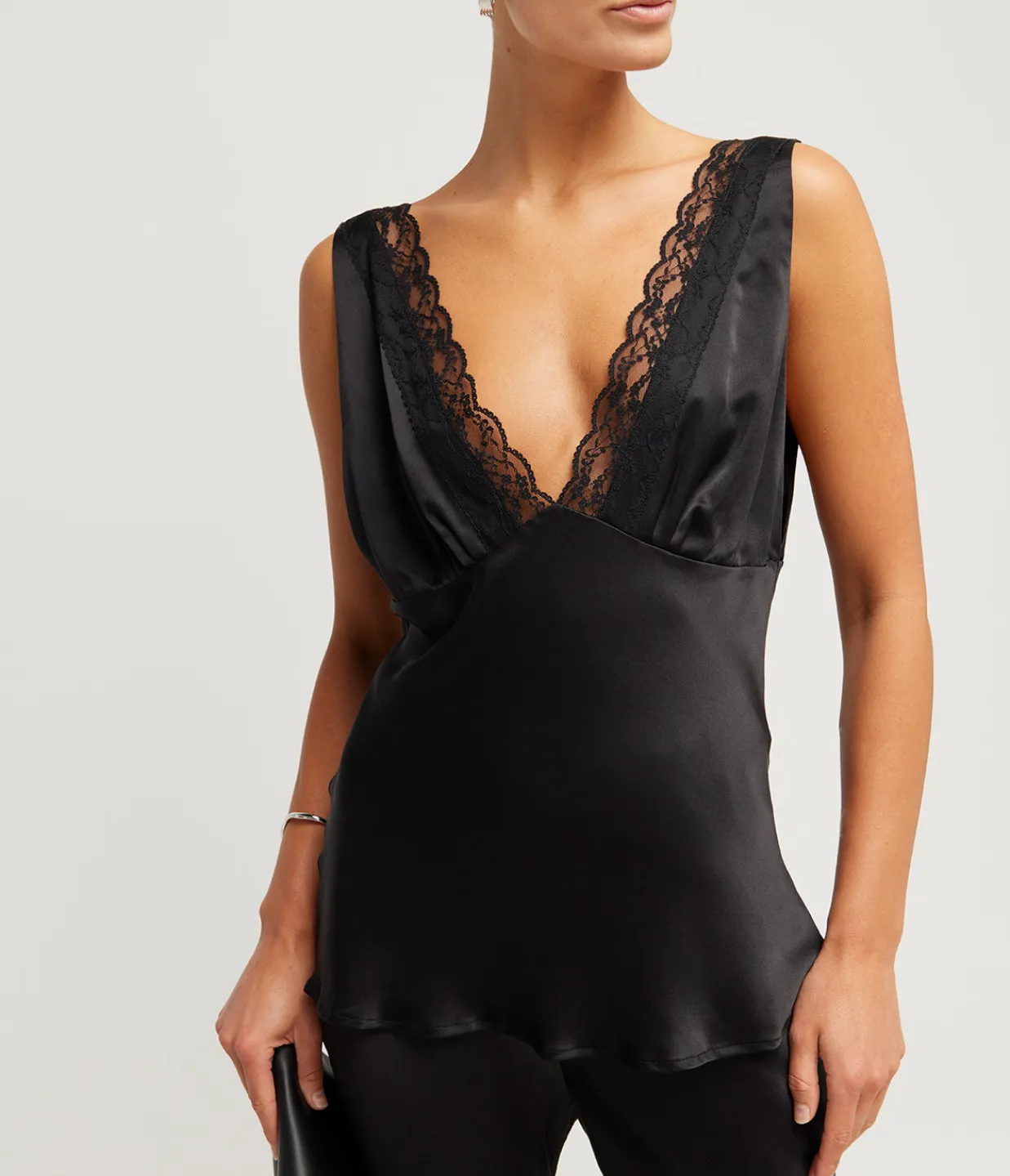 Maison Essentiele Vintage Cami in Black Discount