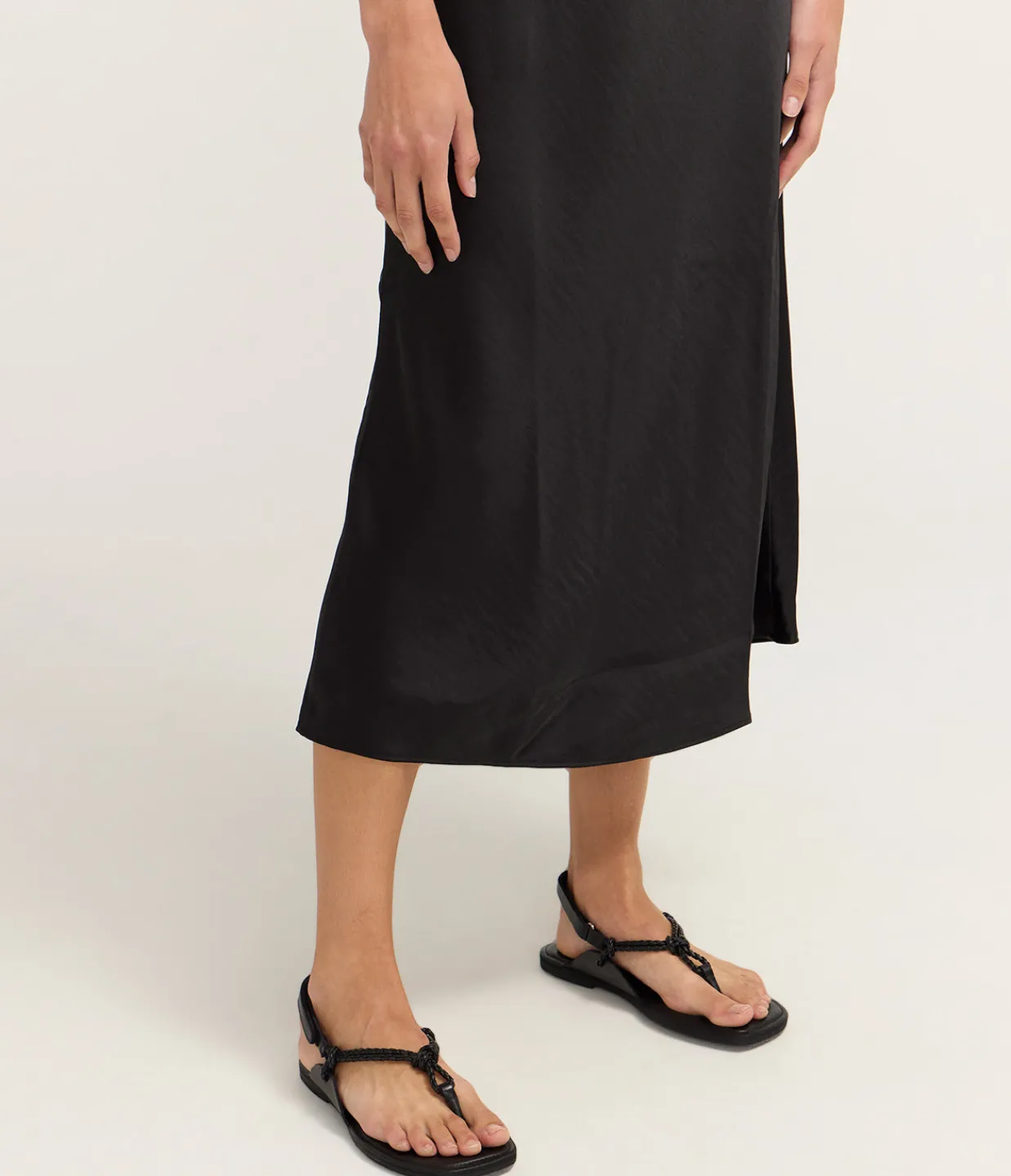 St Agni Woven Rope Sandal in Black Hot